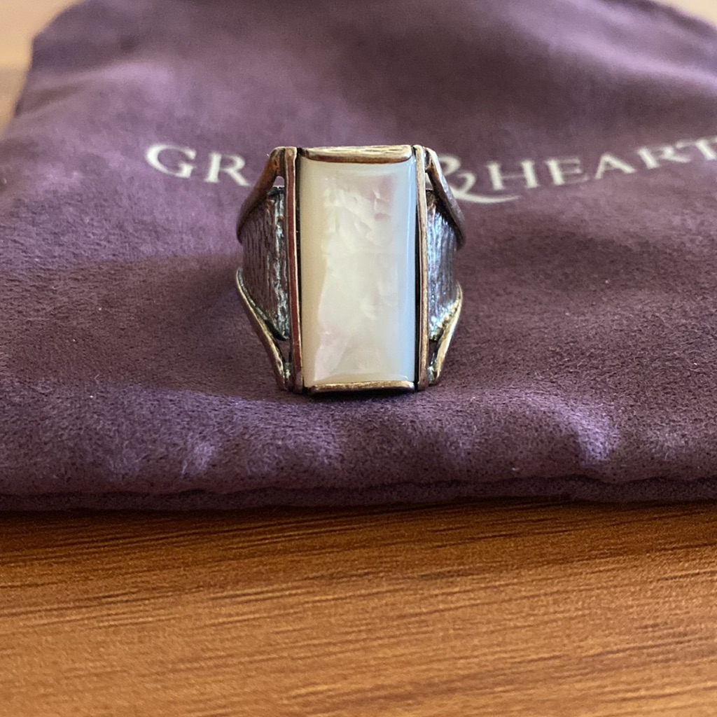 Grace Heart Ona Ring Size 9 59$